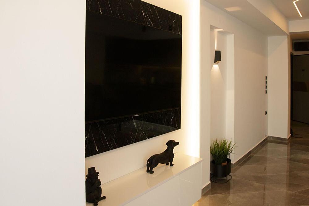 P J Luxury Suites Serres Extérieur photo