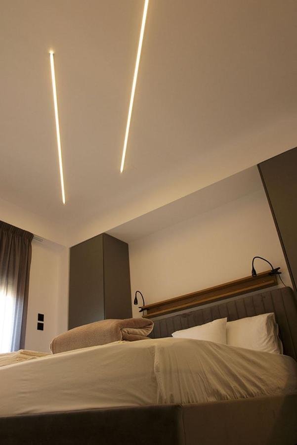 P J Luxury Suites Serres Extérieur photo